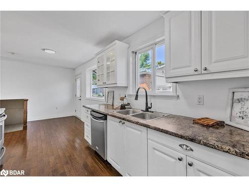 6 Deerpark Drive, Barrie, ON - Indoor Photo Showing Kitchen With Double Sink