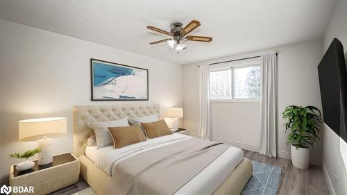 395 Little Avenue, Barrie, ON - Indoor Photo Showing Bedroom