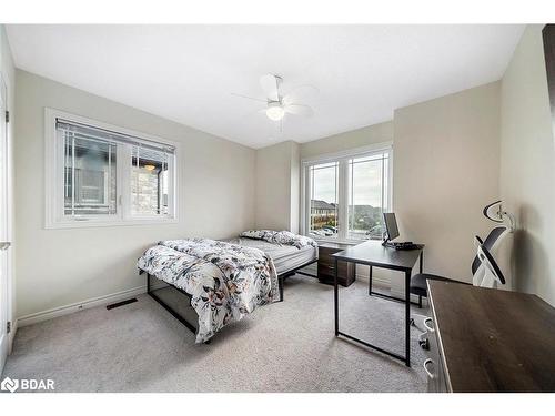 48 Cygnus Crescent, Barrie, ON - Indoor Photo Showing Bedroom