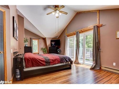 4410 Canal Road, Severn, ON - Indoor Photo Showing Bedroom