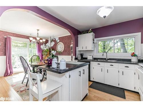 1519 Line 1 N, Oro-Medonte, ON - Indoor Photo Showing Kitchen With Double Sink