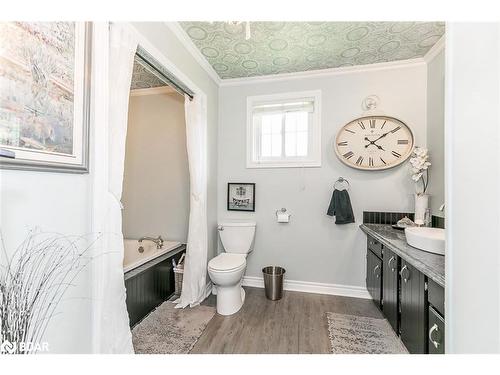 1519 Line 1 N, Oro-Medonte, ON - Indoor Photo Showing Bathroom