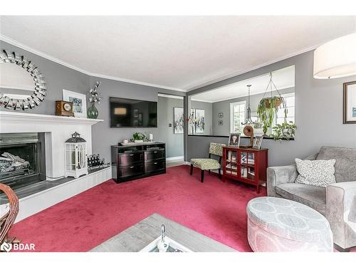 1519 Line 1 N, Oro-Medonte, ON - Indoor Photo Showing Living Room With Fireplace