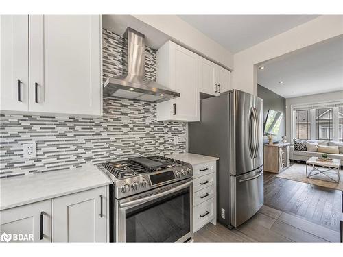 4 Slack Lane, Caledon East, ON - Indoor Photo Showing Kitchen With Upgraded Kitchen