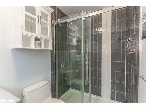 48 Loon Avenue, Barrie, ON - Indoor Photo Showing Bathroom