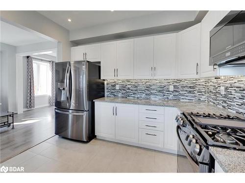 24 Sasco Way, Angus, ON - Indoor Photo Showing Kitchen With Stainless Steel Kitchen With Upgraded Kitchen