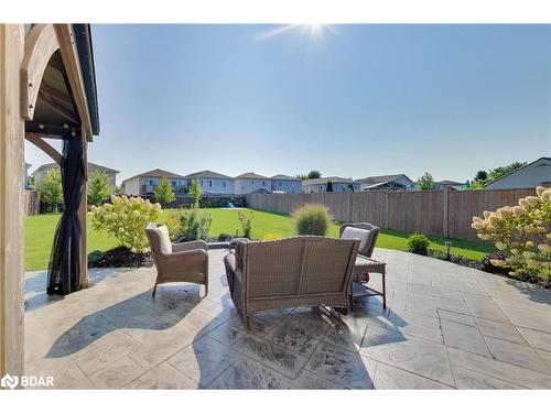 24 Sasco Way, Angus, ON - Outdoor