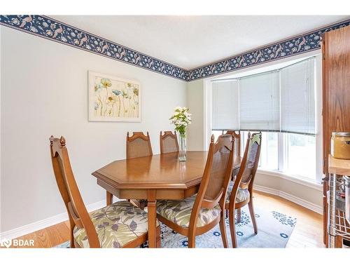 3 Artesian Avenue, Holland Landing, ON - Indoor Photo Showing Dining Room