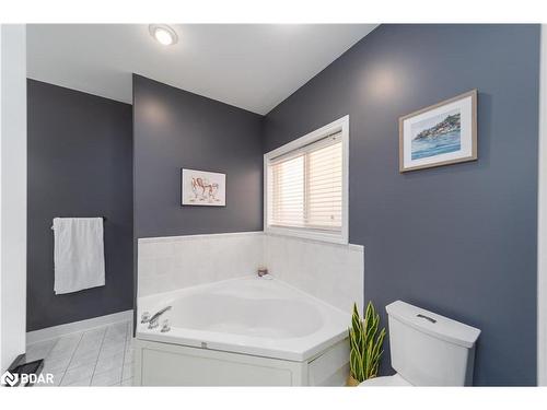 45 Mcavoy Drive, Barrie, ON - Indoor Photo Showing Bathroom