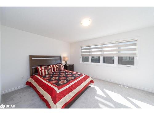 116 Shepherd Drive, Barrie, ON - Indoor Photo Showing Bedroom