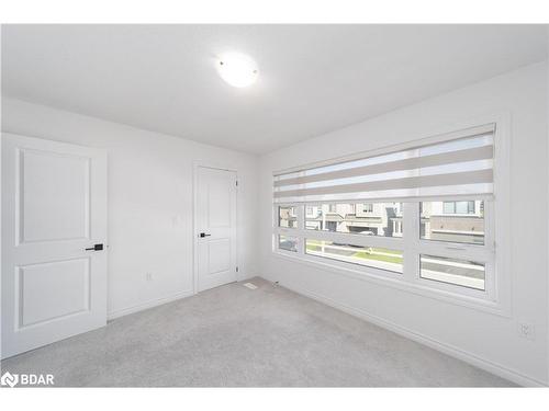 116 Shepherd Drive, Barrie, ON - Indoor Photo Showing Other Room