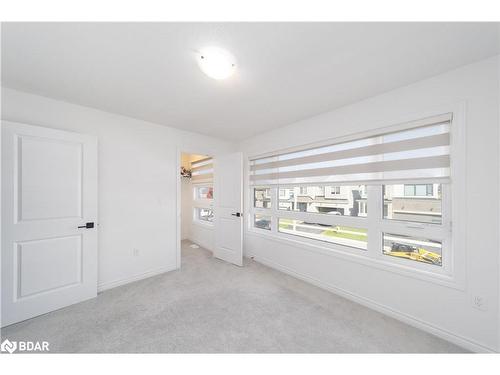 116 Shepherd Drive, Barrie, ON - Indoor Photo Showing Other Room