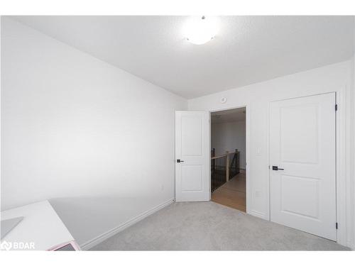 116 Shepherd Drive, Barrie, ON - Indoor Photo Showing Other Room