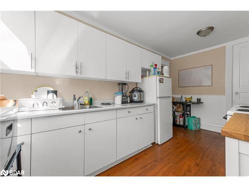 311-313 Main Street W, Hamilton, ON - Indoor Photo Showing Kitchen With Double Sink