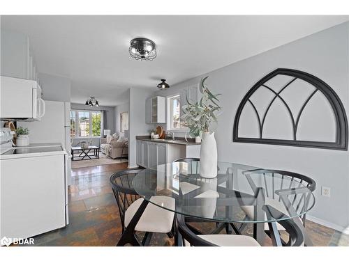 80 Ambler Bay, Barrie, ON - Indoor Photo Showing Dining Room