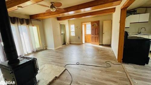 26 George Avenue, Wasaga Beach, ON - Indoor Photo Showing Other Room