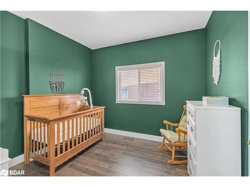 2053 Wilson Street, Innisfil, ON - Indoor Photo Showing Bedroom