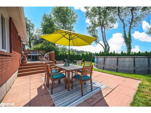 11 Nugent Court, Barrie, ON - Outdoor With Deck Patio Veranda