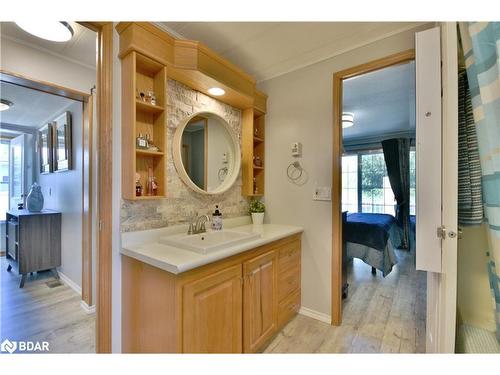 3 St. James Place, Wasaga Beach, ON - Indoor Photo Showing Bathroom