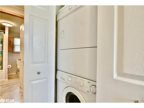 3 St. James Place, Wasaga Beach, ON - Indoor Photo Showing Laundry Room