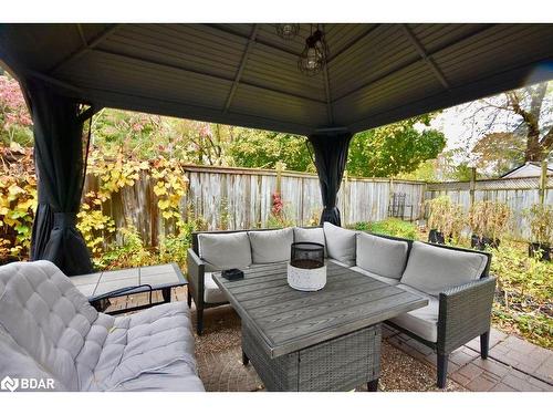 35 Shaw Crescent, Barrie, ON - Outdoor With Deck Patio Veranda With Exterior