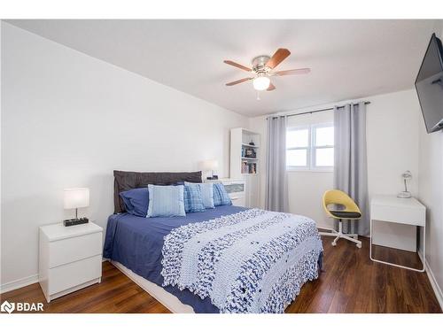 19-120 D'Ambrosio Drive, Barrie, ON - Indoor Photo Showing Bedroom