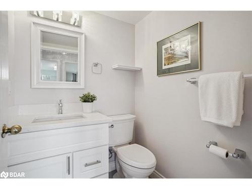 203-65 Ellen Street, Barrie, ON - Indoor Photo Showing Bathroom