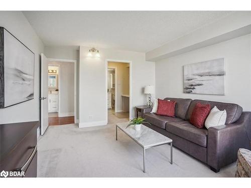 203-65 Ellen Street, Barrie, ON - Indoor Photo Showing Living Room