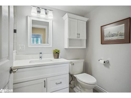 203-65 Ellen Street, Barrie, ON - Indoor Photo Showing Bathroom