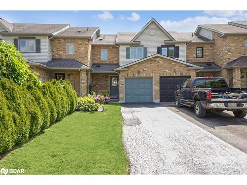 43 Bates Court, Barrie, ON - Outdoor With Facade