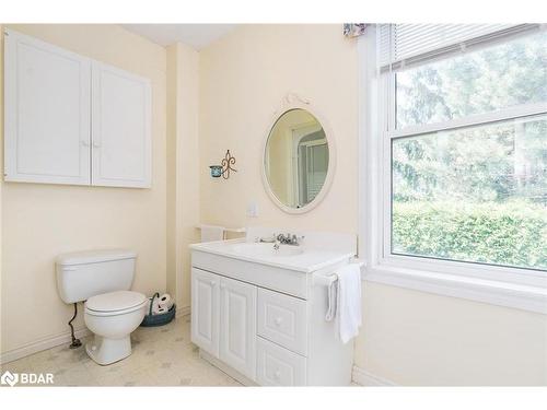 205262 Highway 26, Meaford, ON - Indoor Photo Showing Bathroom