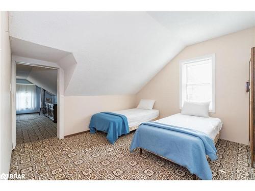 205262 Highway 26, Meaford, ON - Indoor Photo Showing Bedroom