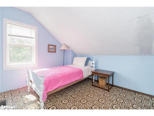 205262 Highway 26, Meaford, ON - Indoor Photo Showing Bedroom