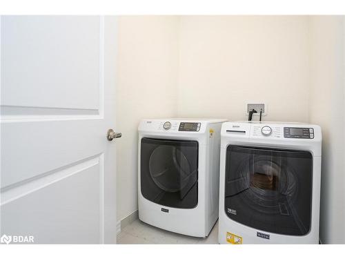 57 Alnwick Street, Barrie, ON - Indoor Photo Showing Laundry Room