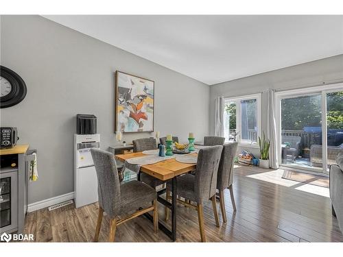 347 Blake Street, Barrie, ON - Indoor Photo Showing Dining Room