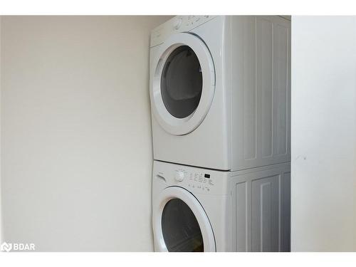 212-200 Stinson Street, Hamilton, ON - Indoor Photo Showing Laundry Room