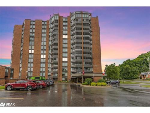 304-181 Collier Street, Barrie, ON - Outdoor With Balcony With Facade