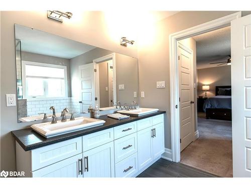 187 Findlay Drive, Collingwood, ON - Indoor Photo Showing Bathroom