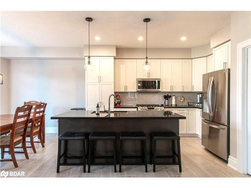 187 Findlay Drive, Collingwood, ON - Indoor Photo Showing Kitchen With Stainless Steel Kitchen