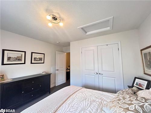 26 Bianca Crescent, Wasaga Beach, ON - Indoor Photo Showing Bedroom