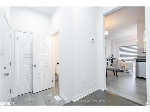 25 Elsegood Drive, Guelph, ON - Indoor Photo Showing Other Room