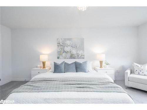 25 Elsegood Drive, Guelph, ON - Indoor Photo Showing Bedroom