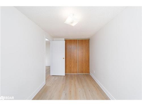 25 Overlord Crescent, Scarborough, ON - Indoor Photo Showing Other Room