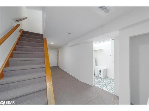 25 Overlord Crescent, Scarborough, ON - Indoor Photo Showing Other Room