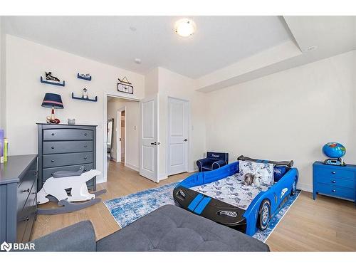 90 William Duncan Road Road, Toronto, ON - Indoor Photo Showing Bedroom