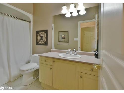 12 Willow Bay Drive, Springwater, ON - Indoor Photo Showing Bathroom