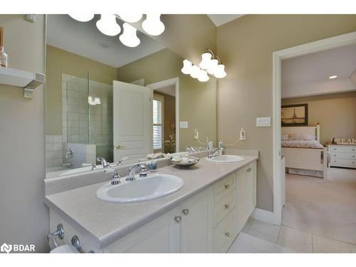 12 Willow Bay Drive, Springwater, ON - Indoor Photo Showing Bathroom