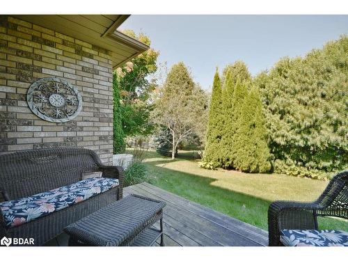 12 Willow Bay Drive, Springwater, ON - Outdoor