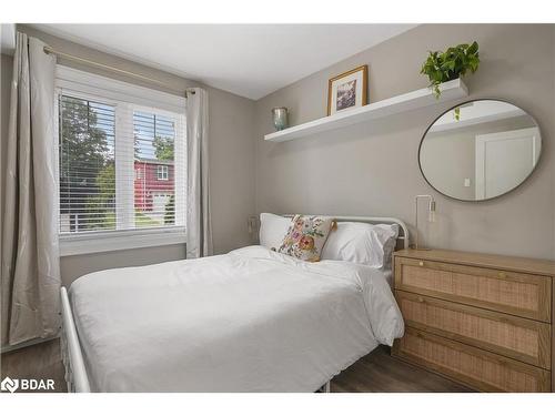 115 Clapperton Street, Barrie, ON - Indoor Photo Showing Bedroom