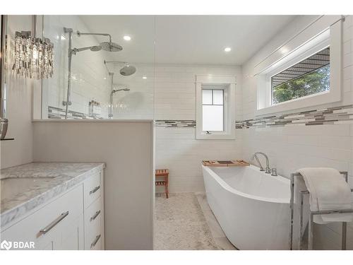 115 Clapperton Street, Barrie, ON - Indoor Photo Showing Bathroom